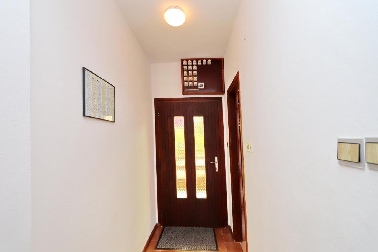 Apartments By The Sea Prizba, Korcula - 4484 Εξωτερικό φωτογραφία